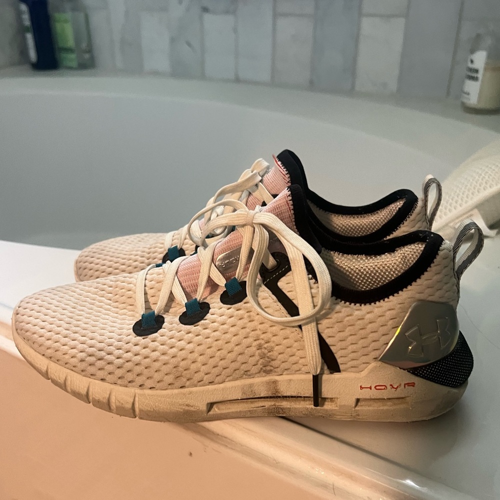 Under Armour athletic shoes - men’s size 7.5